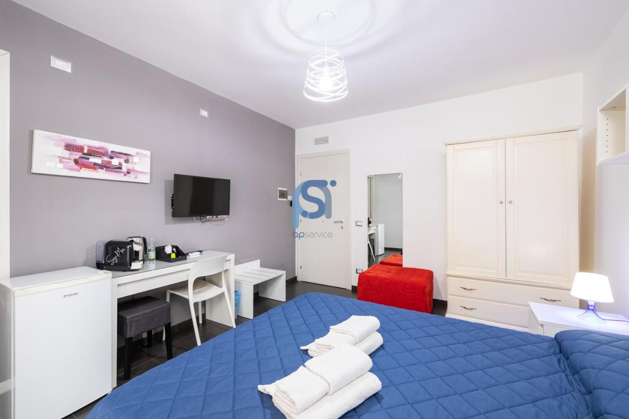 Il Vittoria Apartment Lascari Bagian luar foto