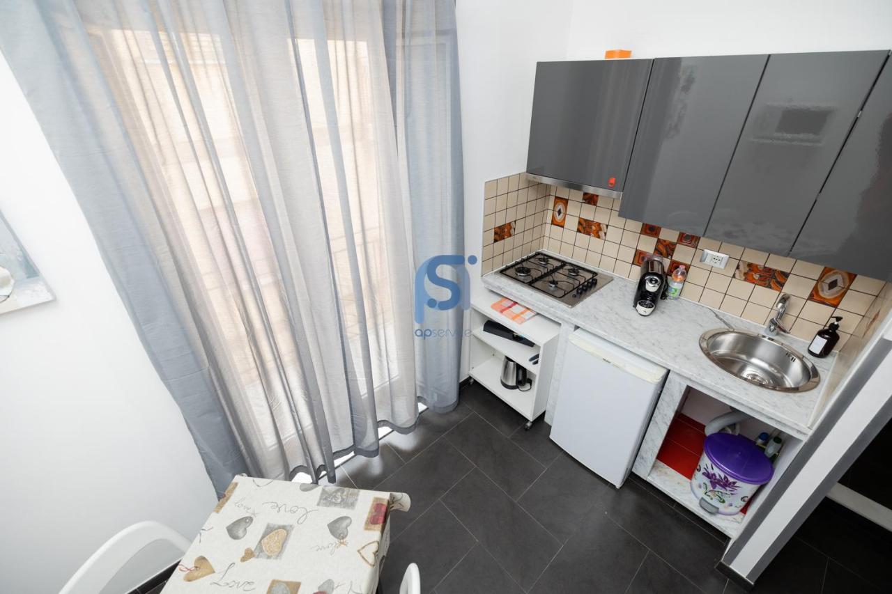 Il Vittoria Apartment Lascari Bagian luar foto